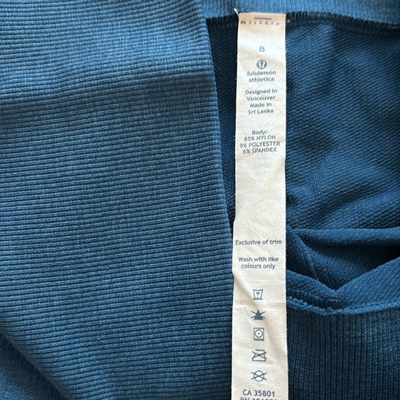 Lululemon size 8 - Picture 2 of 2